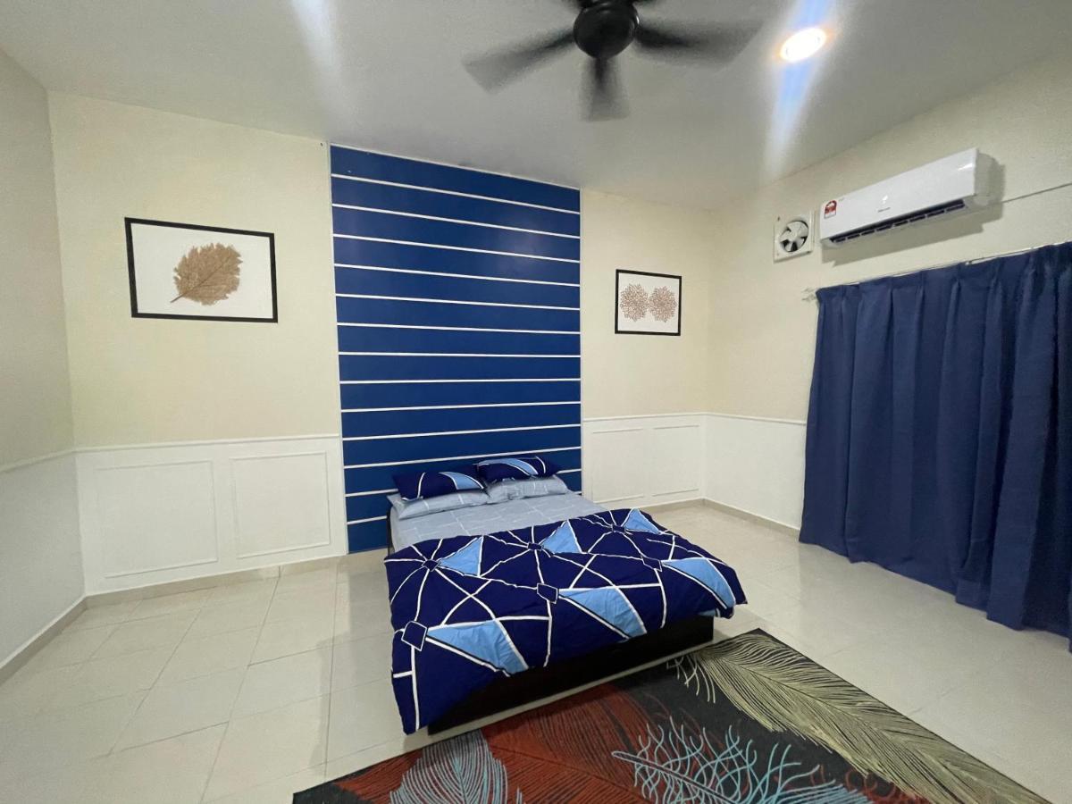 No 61 Nazirin Homestay Tmn Indah Raya 2 Manjung Lumut Buitenkant foto